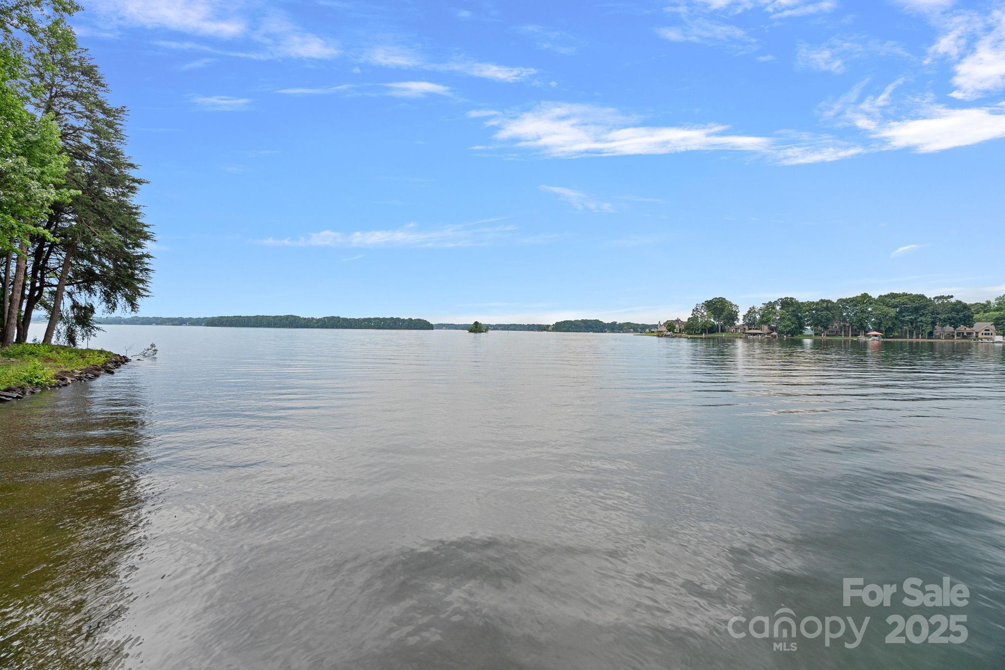 The Harbour At The Pointe - Residential