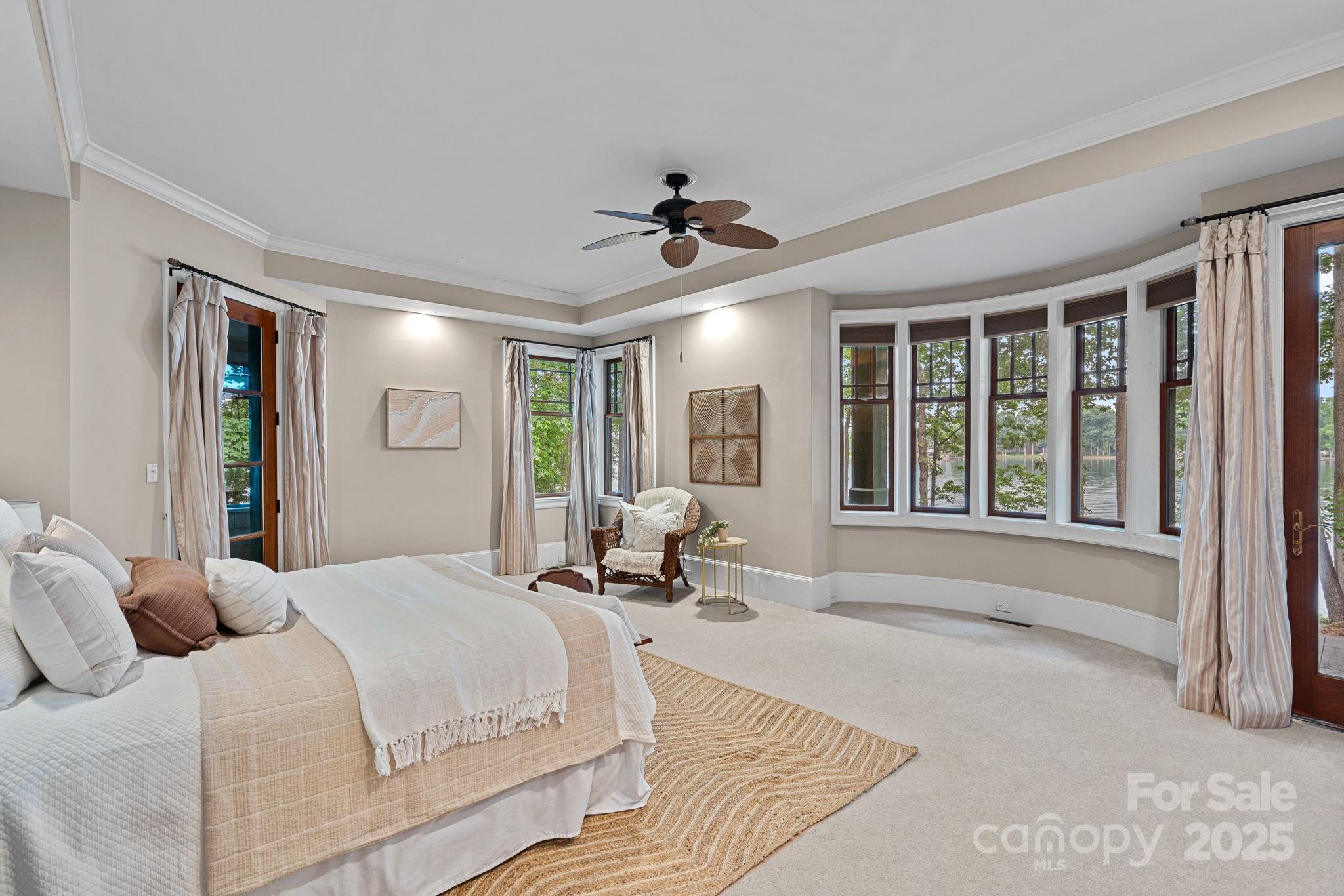 The Harbour At The Pointe - Residential