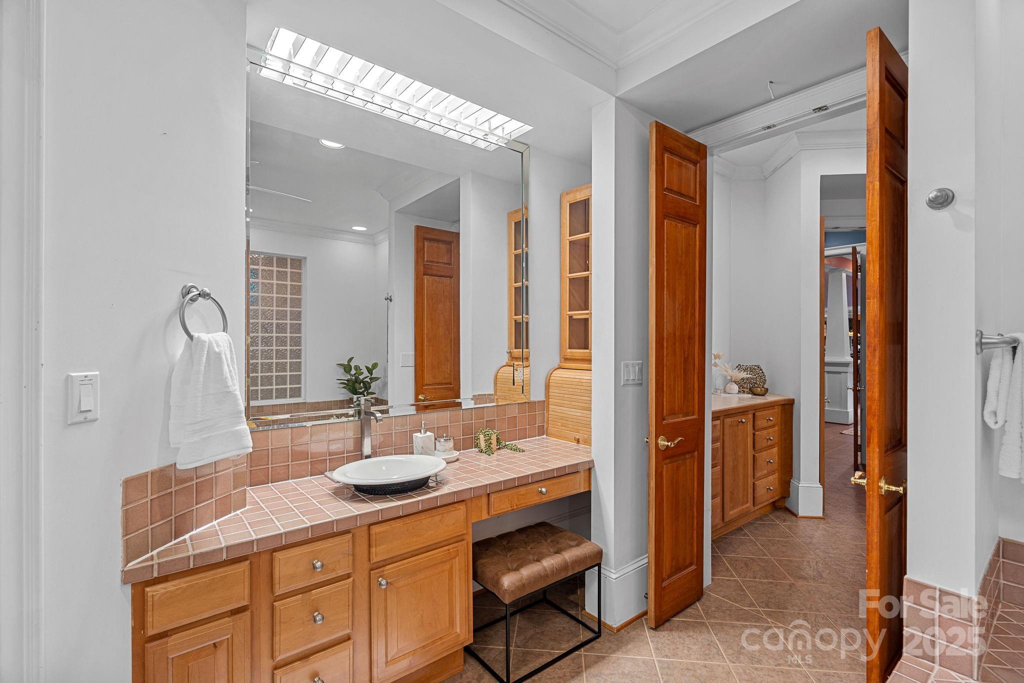 The Harbour At The Pointe - Residential