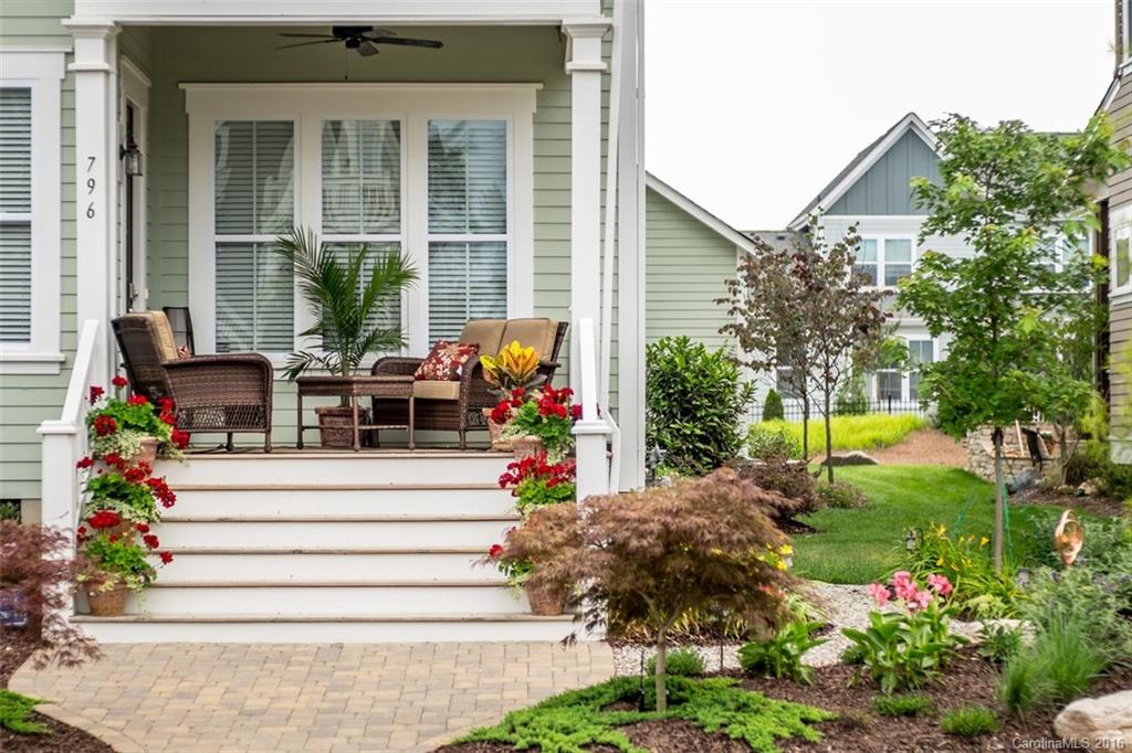 Riverwalk - Residential