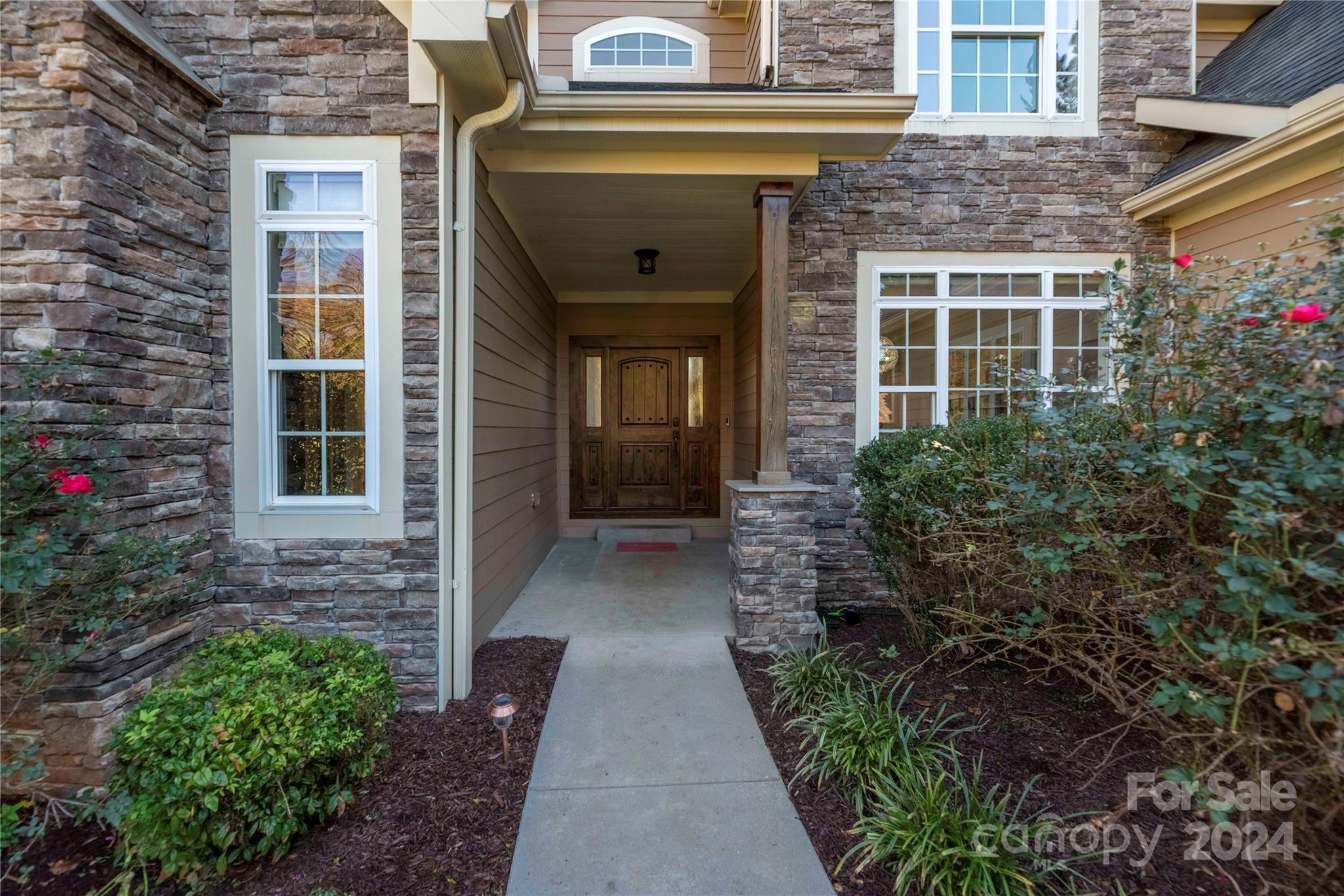 Lakepointe South - Residential