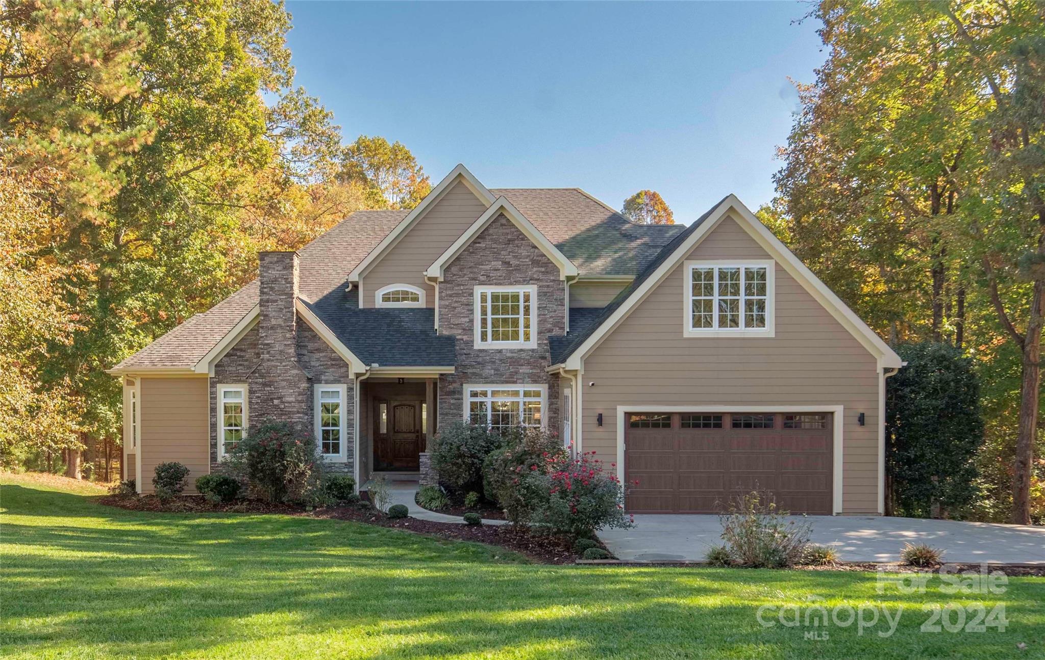 Lakepointe South - Residential