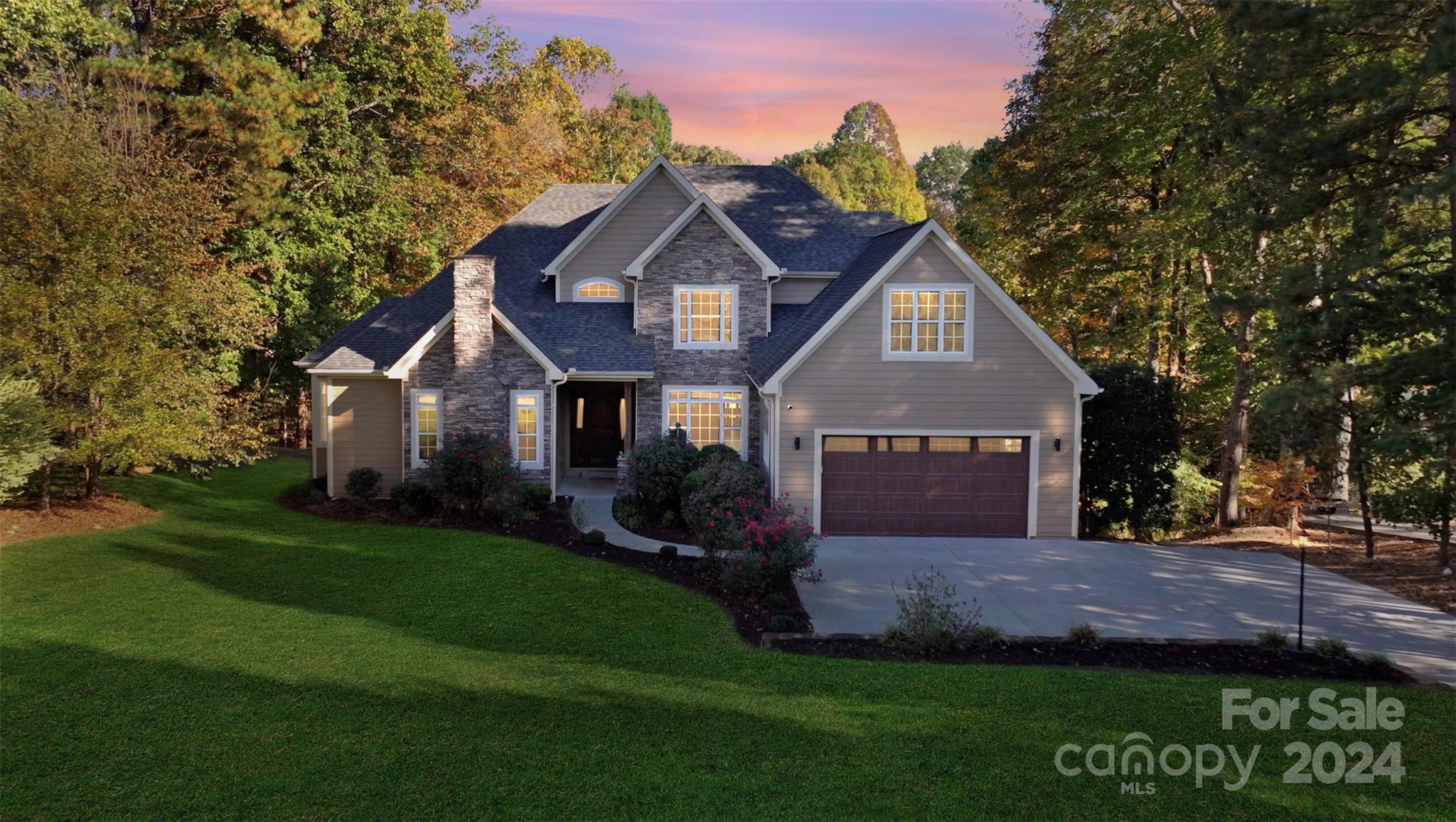 Lakepointe South - Residential