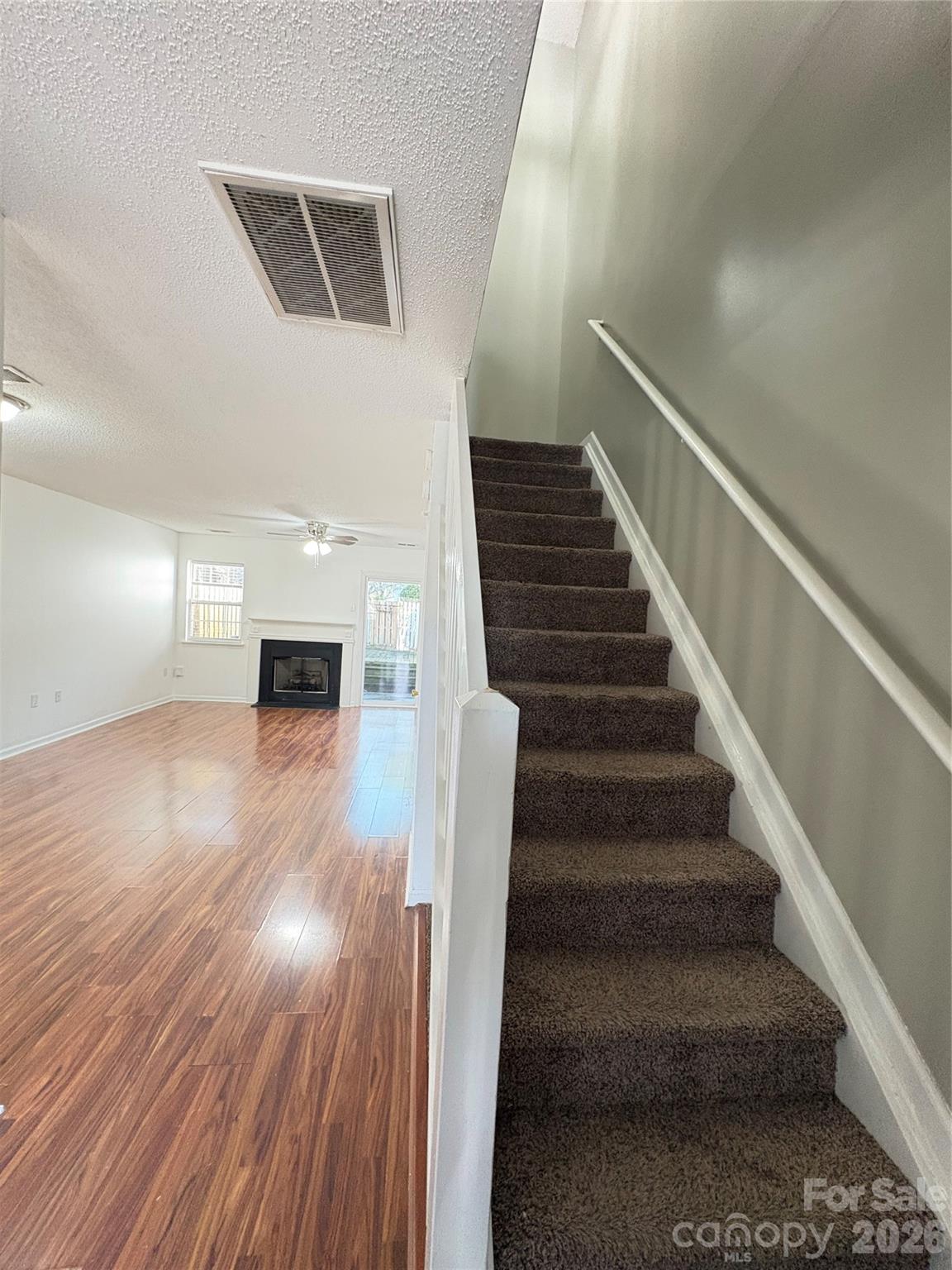 Maplecrest - Residential