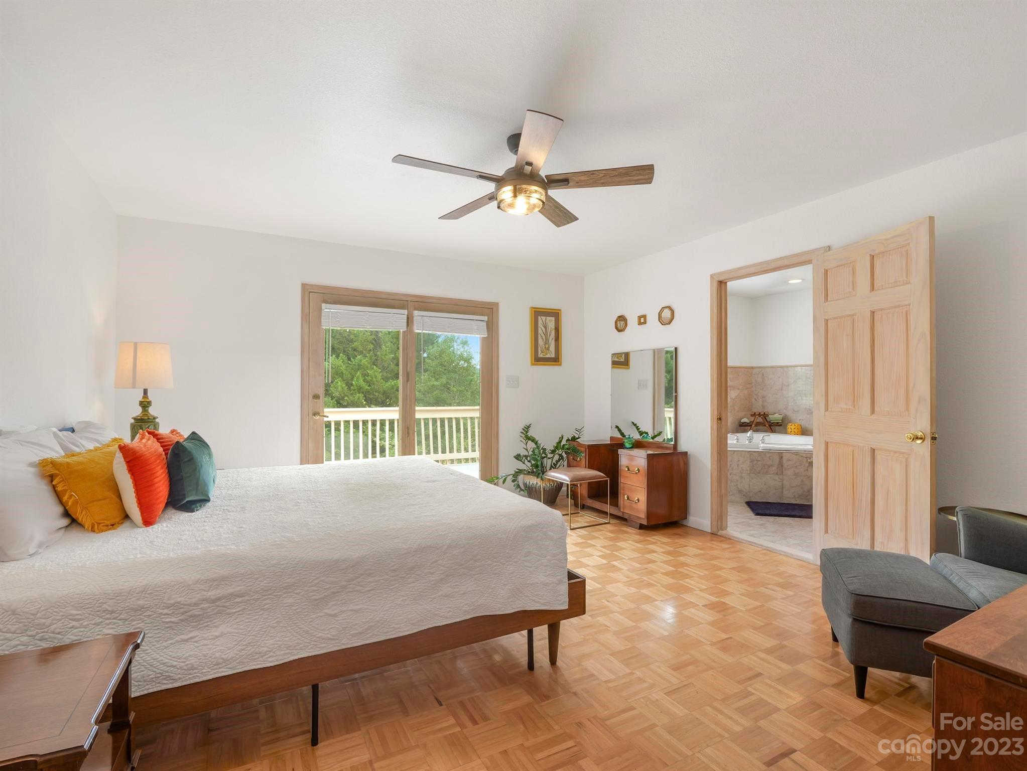 Rumbling Bald on Lake Lure - Residential