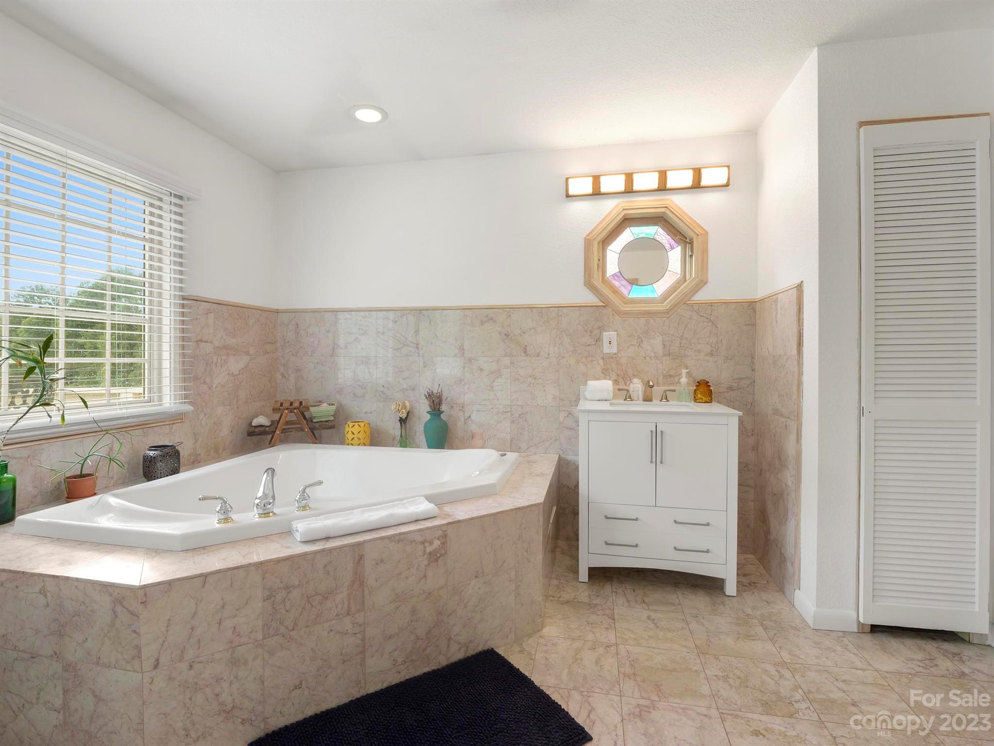 Rumbling Bald on Lake Lure - Residential