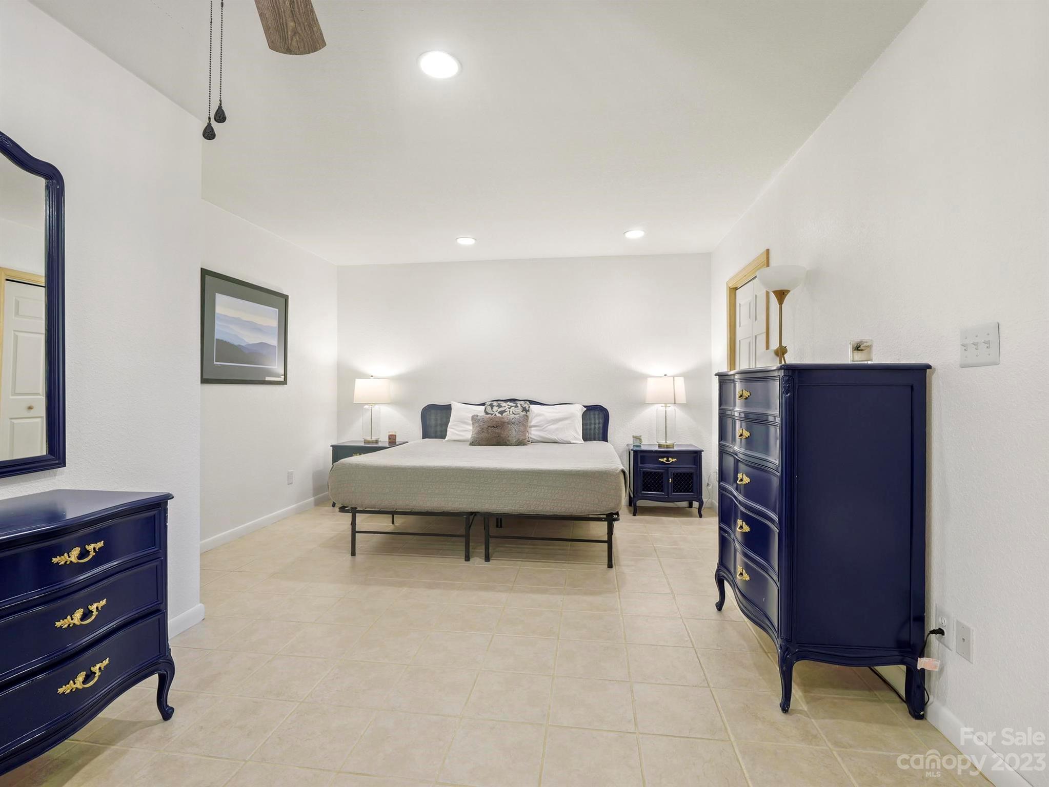 Rumbling Bald on Lake Lure - Residential