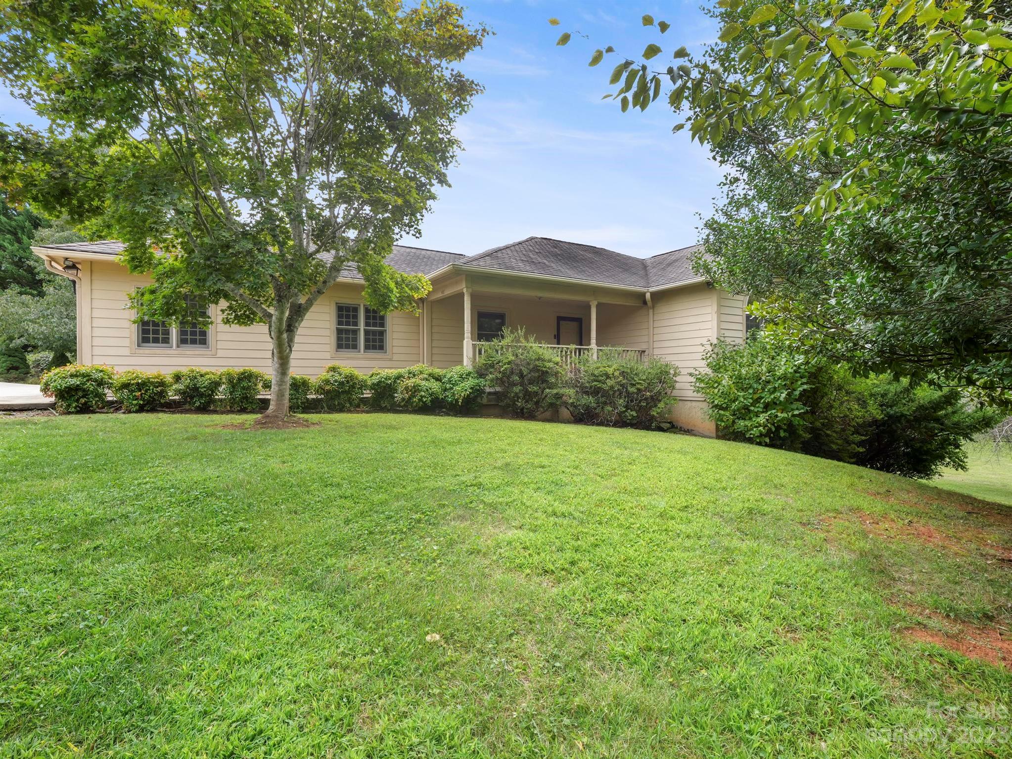 Rumbling Bald on Lake Lure - Residential