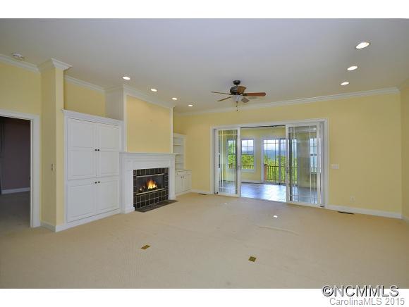 Straus Park - Residential