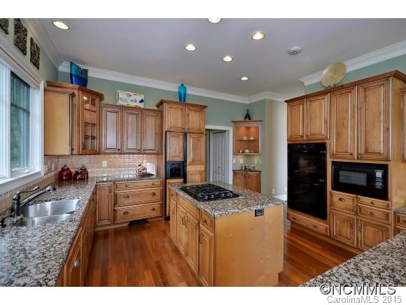 Straus Park - Residential