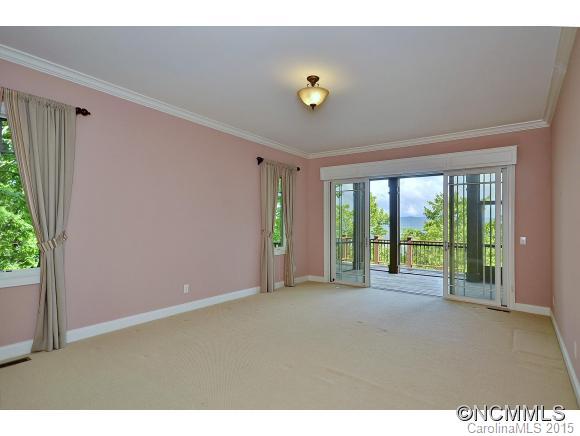 Straus Park - Residential