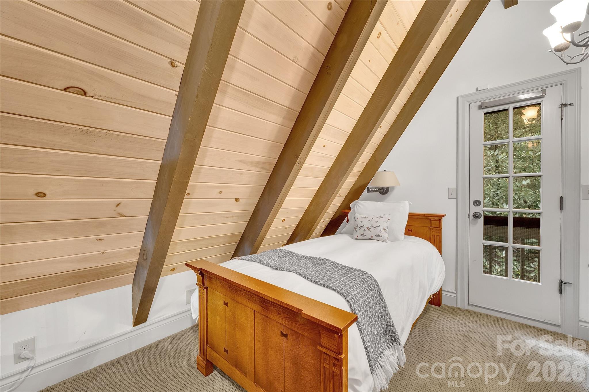 Lake Toxaway Estates - Residential