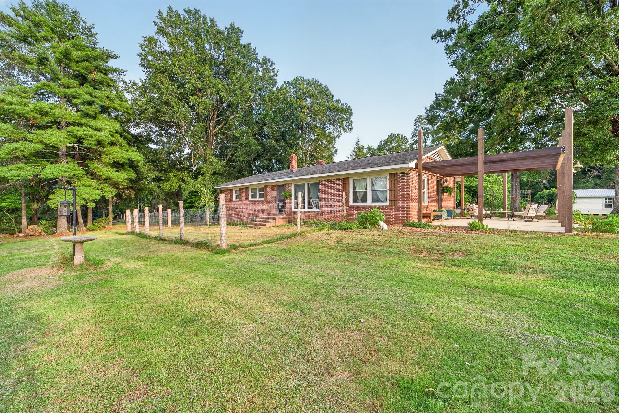 561 N Shiloh Road