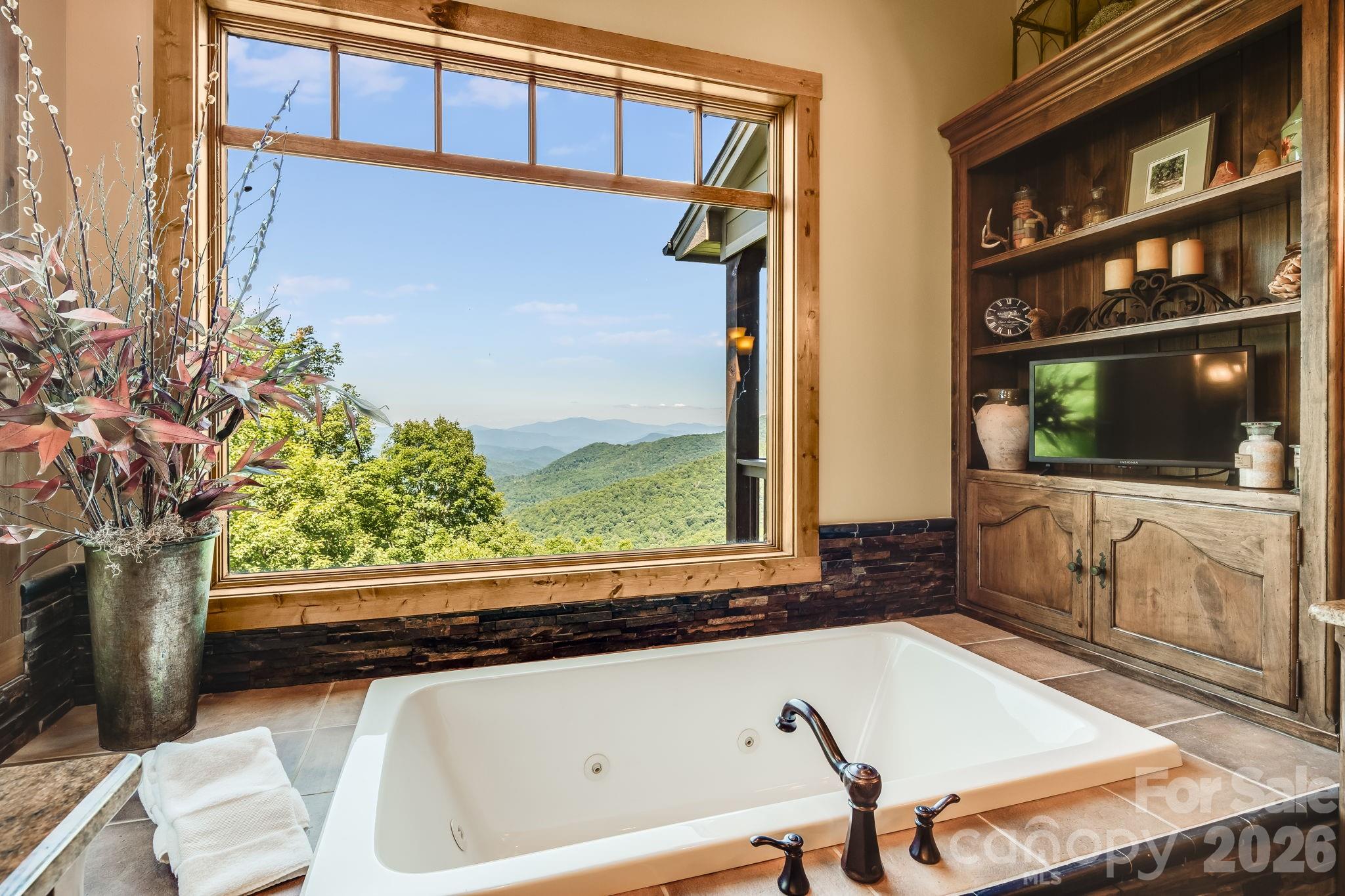 817 Running Cedar Ln, Mars Hill, NC, 28754, USA, 4 Bedrooms Bedrooms, ,5 BathroomsBathrooms,Residential,Active,817 Running Cedar Ln,4407984