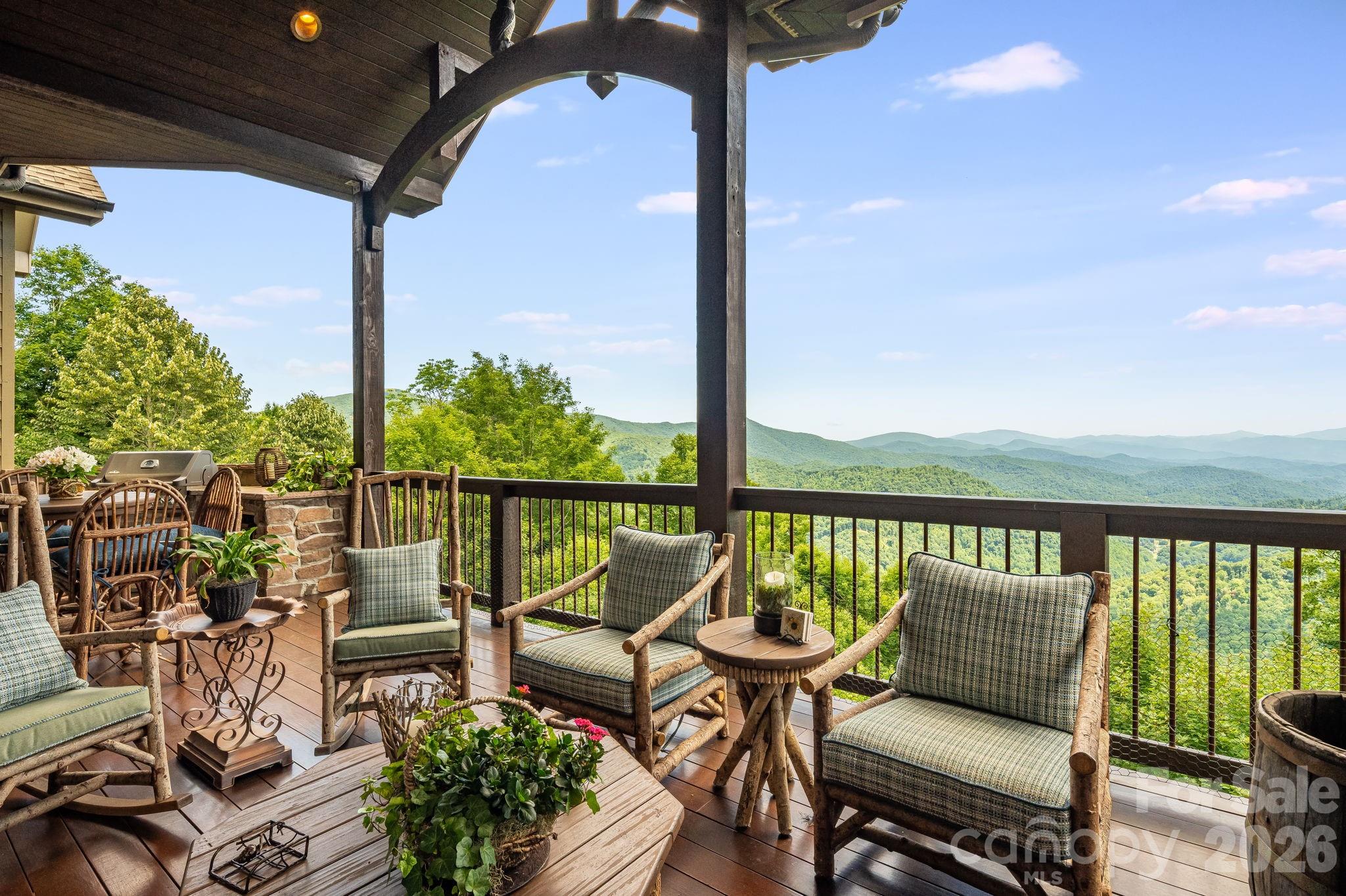 817 Running Cedar Ln, Mars Hill, NC, 28754, USA, 4 Bedrooms Bedrooms, ,5 BathroomsBathrooms,Residential,Active,817 Running Cedar Ln,4407984