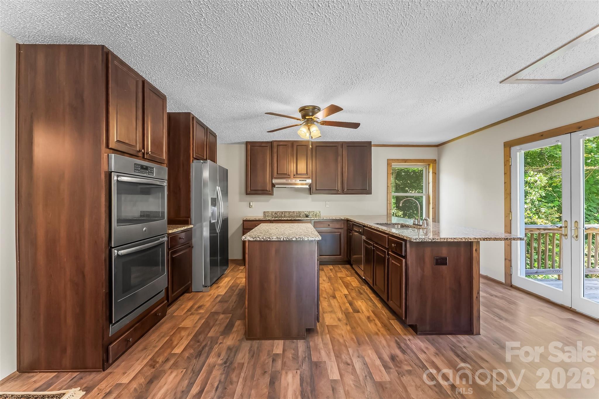 3377 Mentink Way