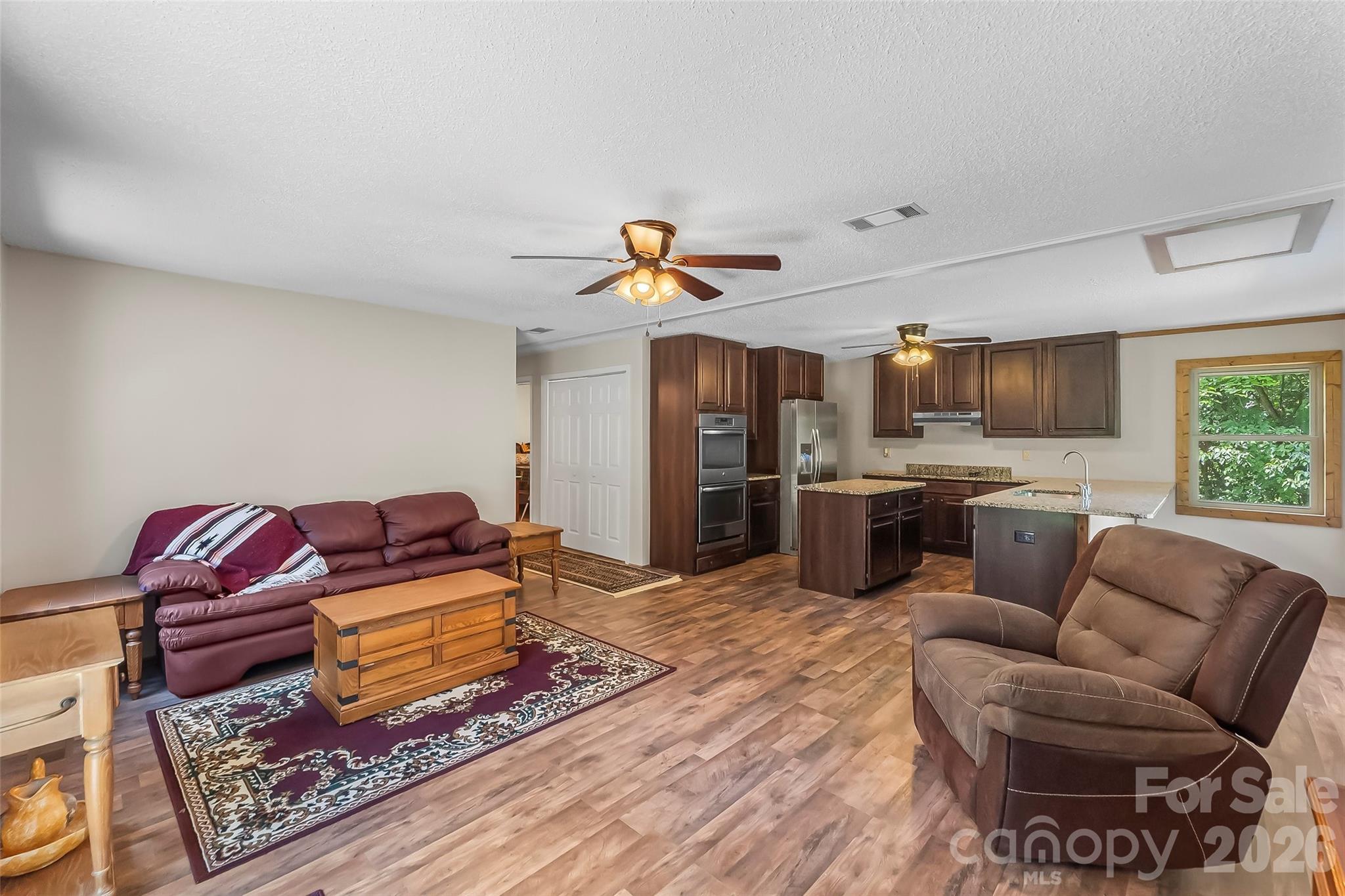 3377 Mentink Way