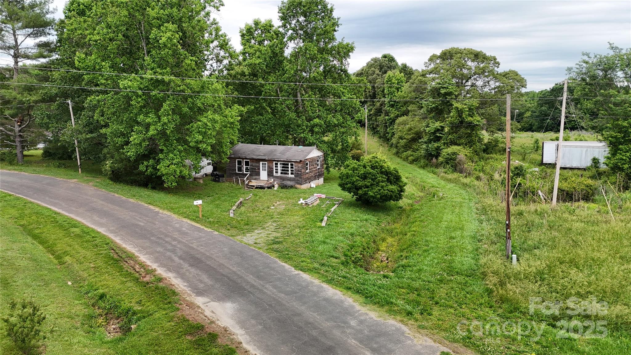 5040 Fairview Church Road