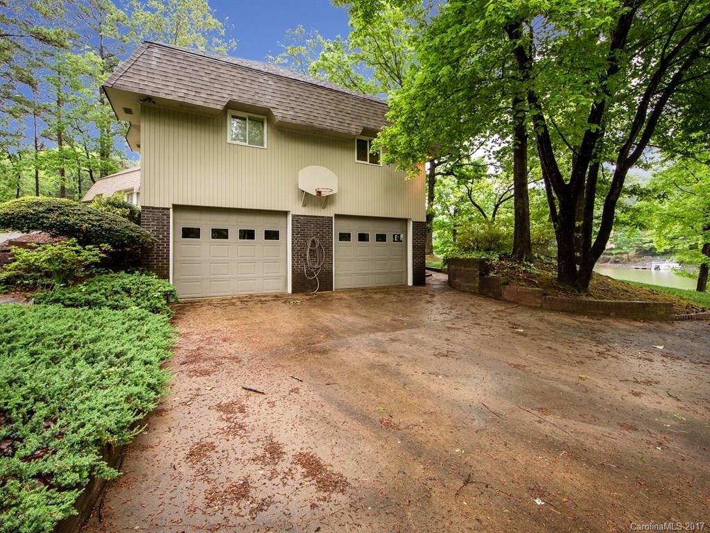 Tega Cay - Residential