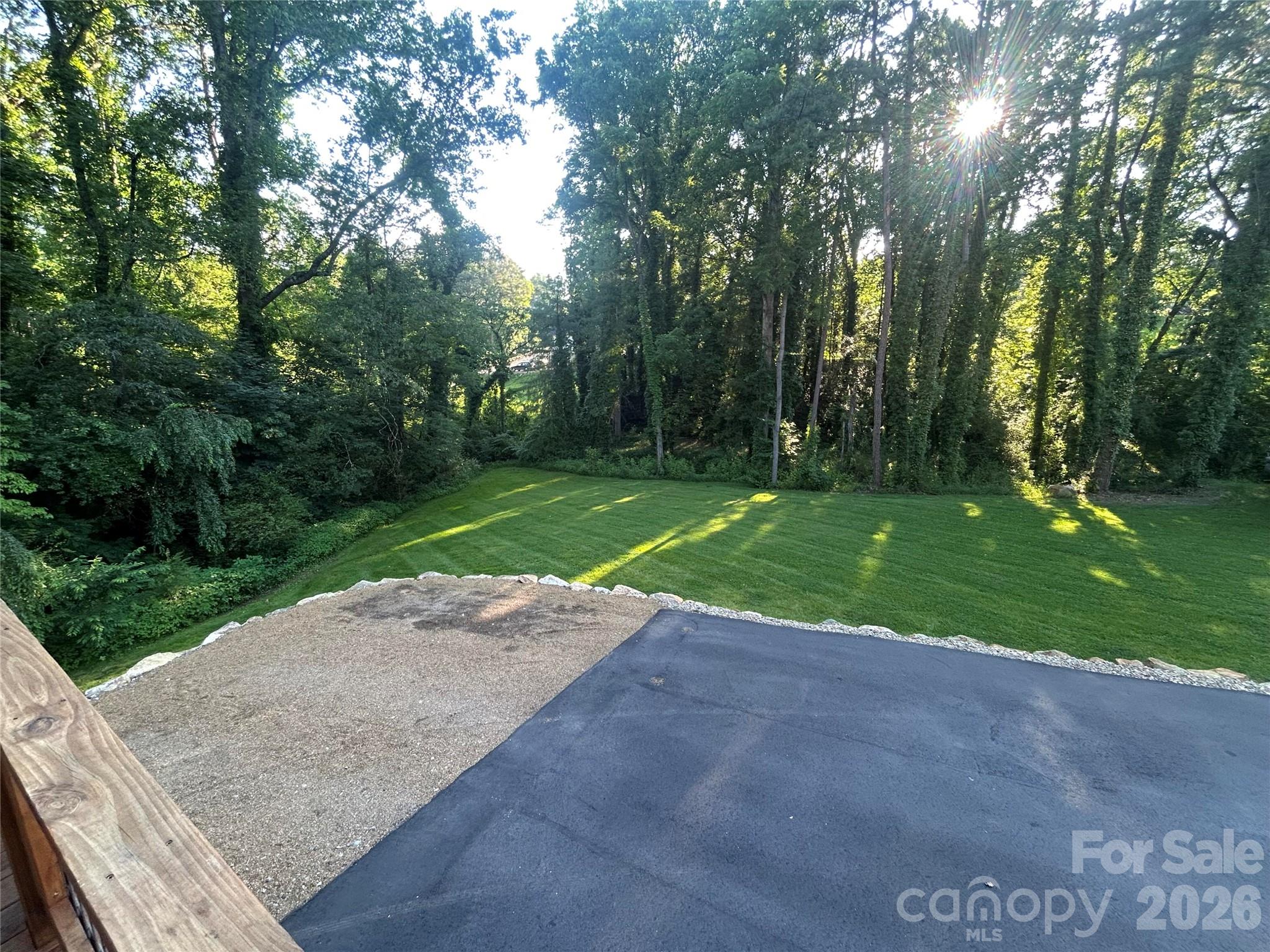 10 Oakwood Drive
