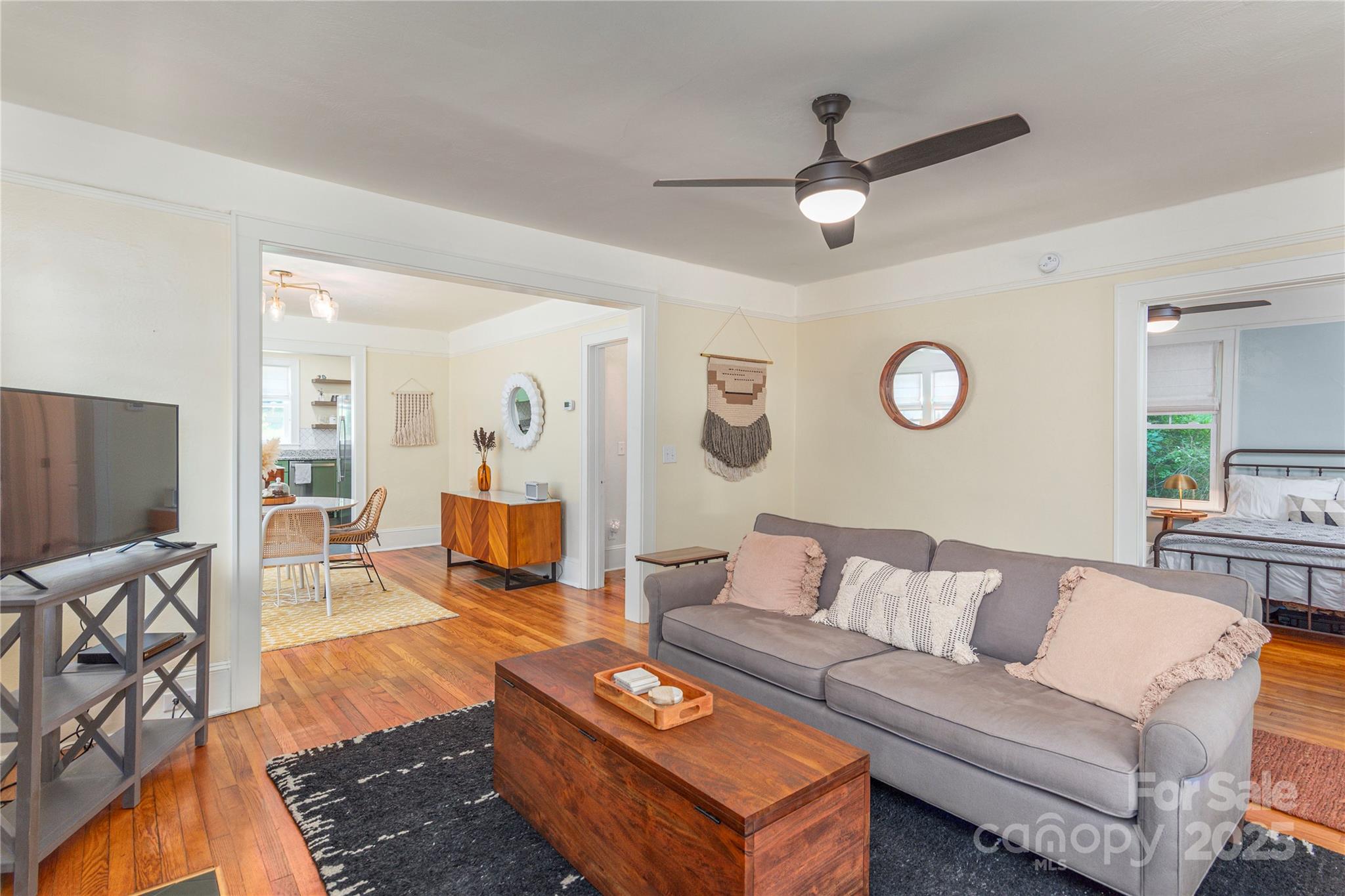 148 Mimosa Drive