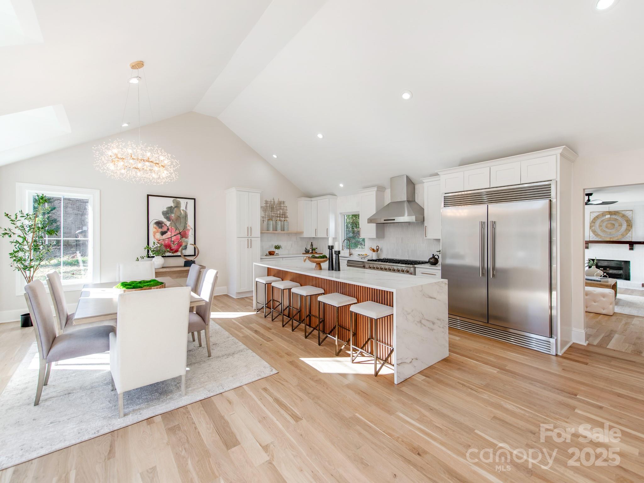 2801 Huntingtowne Farms Lane