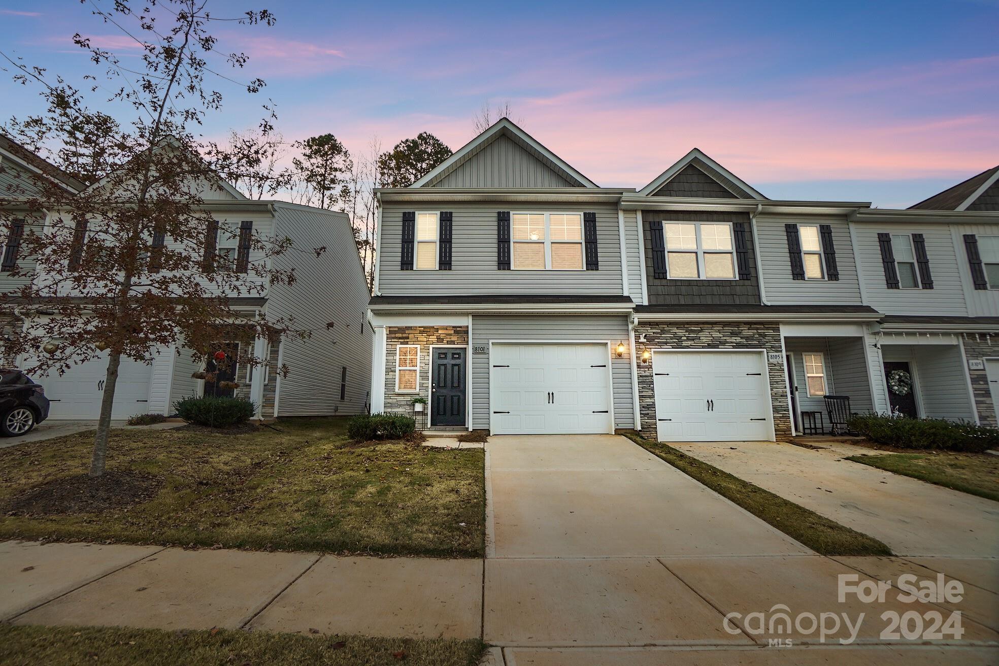 Townes at Kingstree - Residential