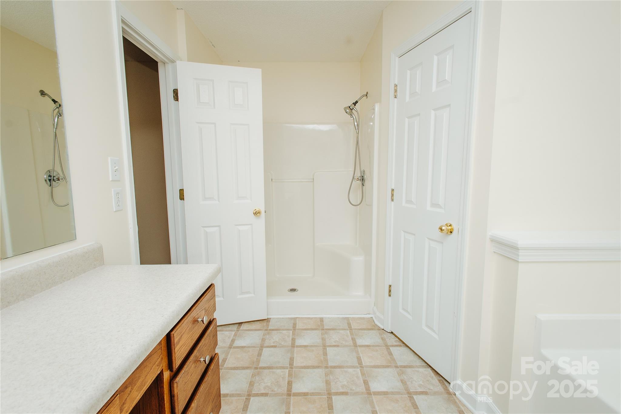 Oakwood Forest - Residential