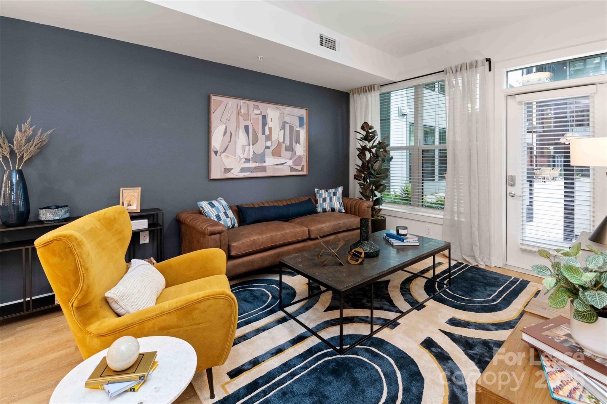 Charlotte, North Carolina 28209, United States, 2 Bedrooms Bedrooms, ,2 BathroomsBathrooms,Residential,Active,5342