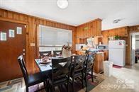 1916 W Jake Alexander Boulevard W