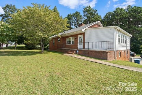 1916 W Jake Alexander Boulevard W Salisbury NC 28147