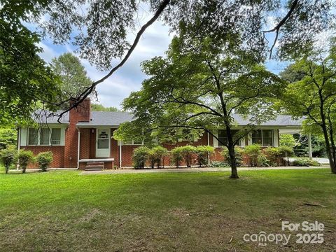 506 Hearne Farm Road Mount Gilead NC 27306