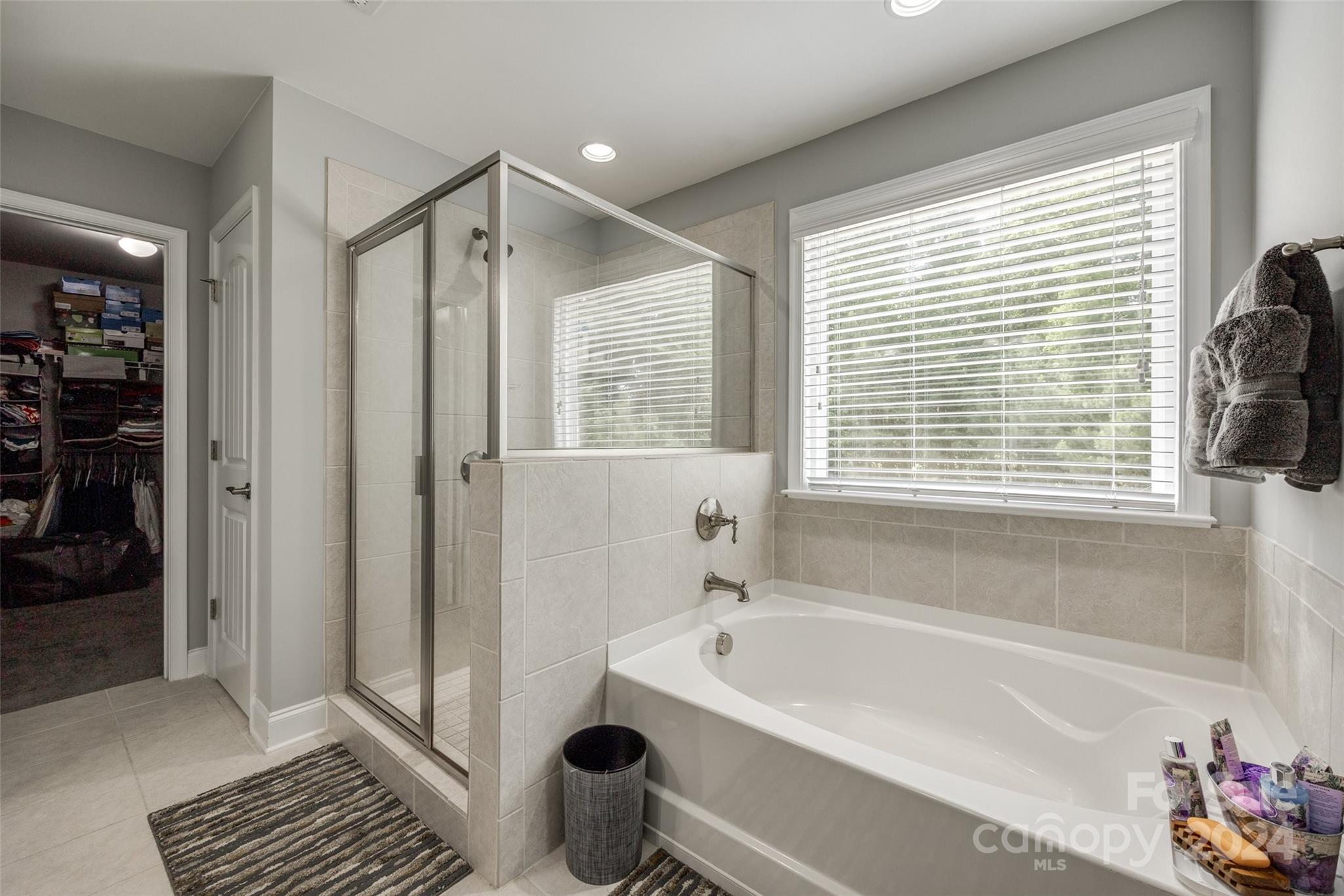 Palm Tree Cove II - Residential