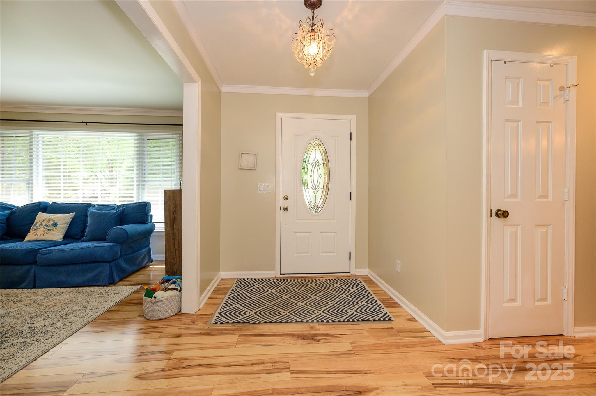 10316 Whitethorn Drive