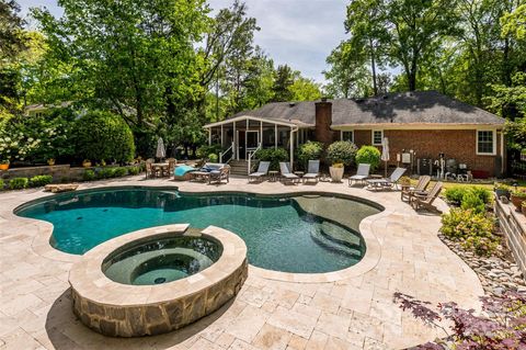 10316 Whitethorn Drive Charlotte NC 28277