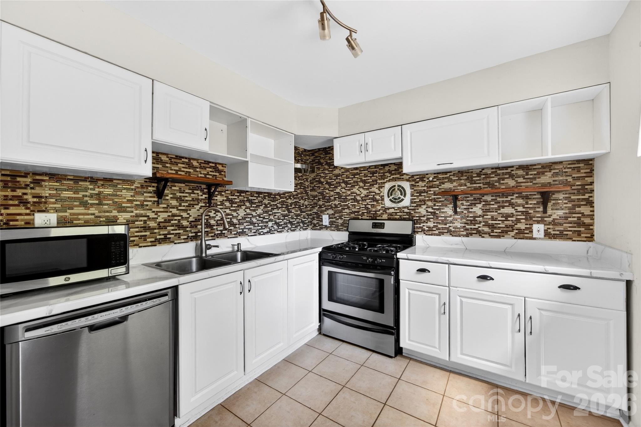 Ashbrook - Residential