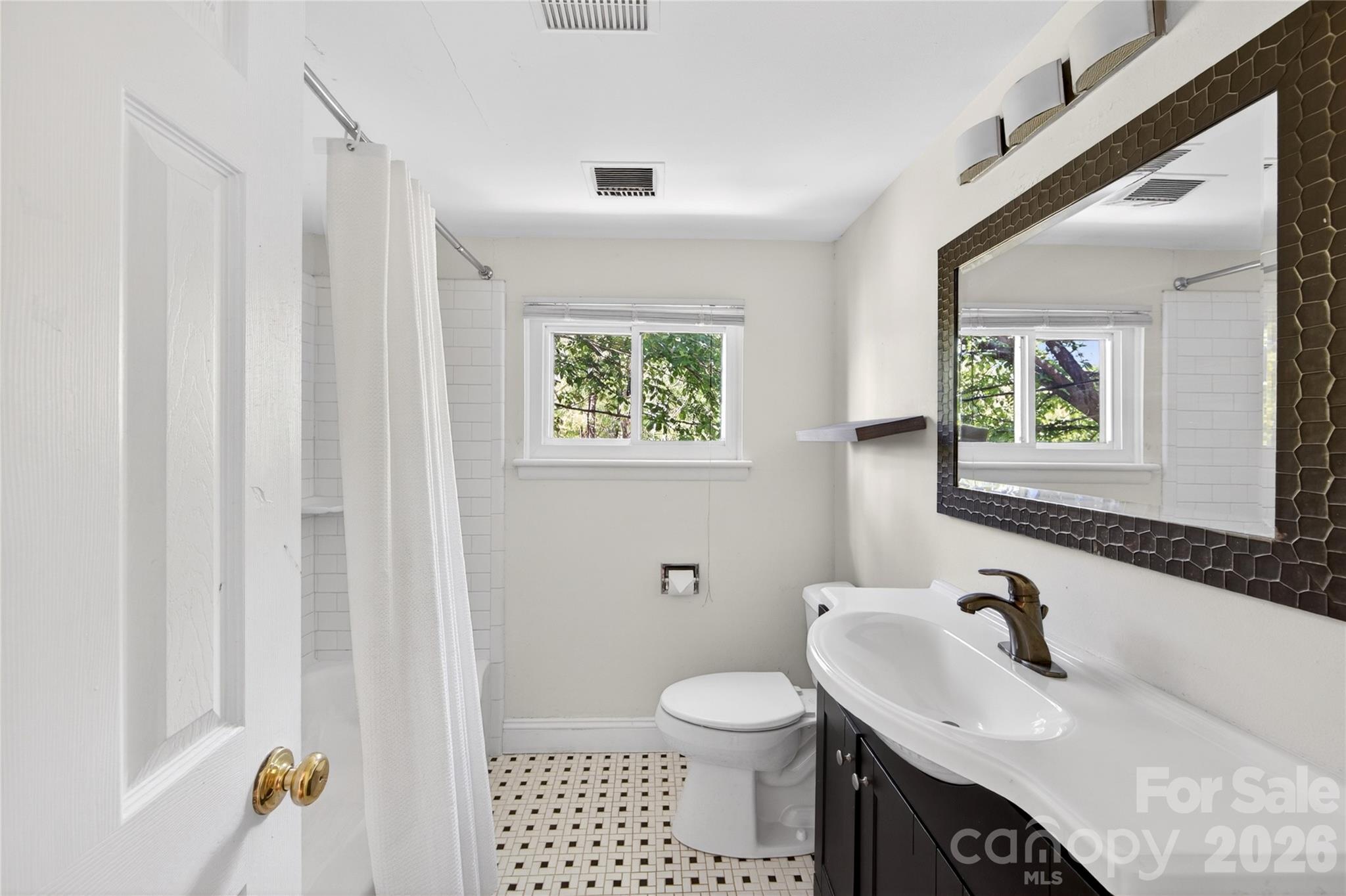 Ashbrook - Residential