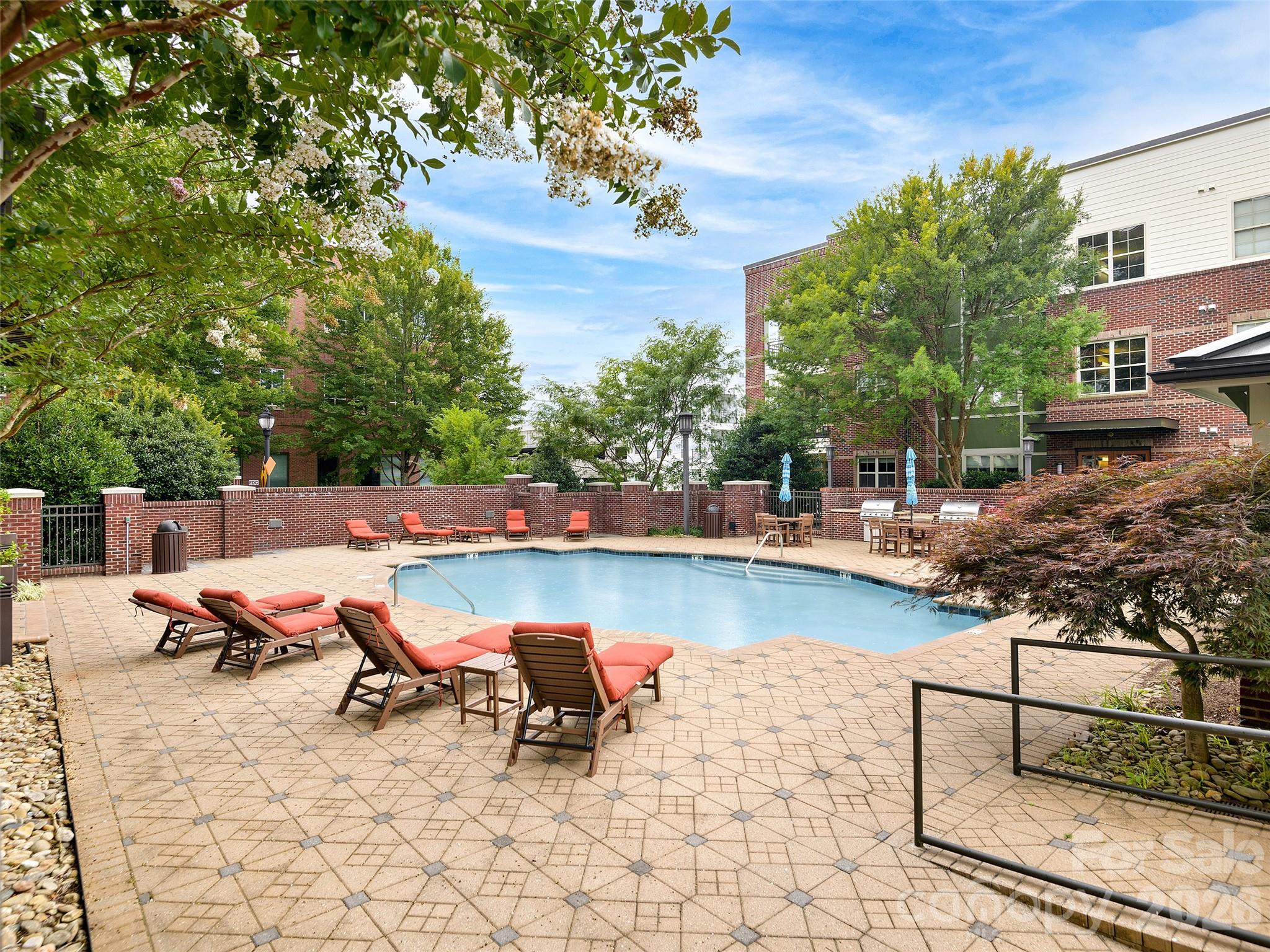 Biltmore Park Town Square - Residential