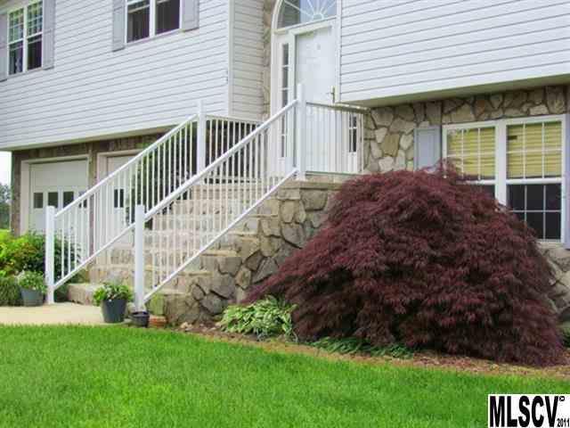 Meadowridge Place - Residential