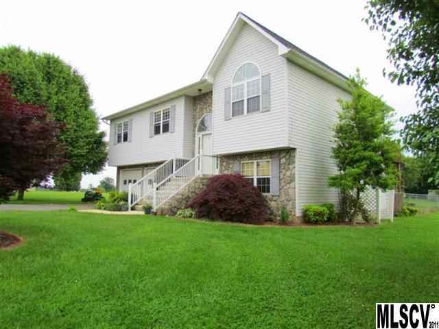 Meadowridge Place - Residential