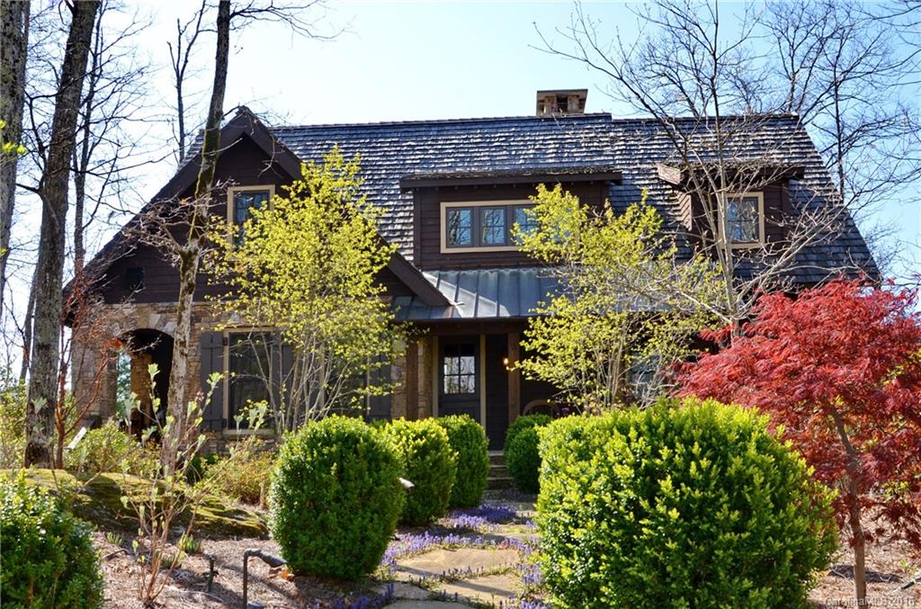 Mountaintop Golf & Lake Club - Residential