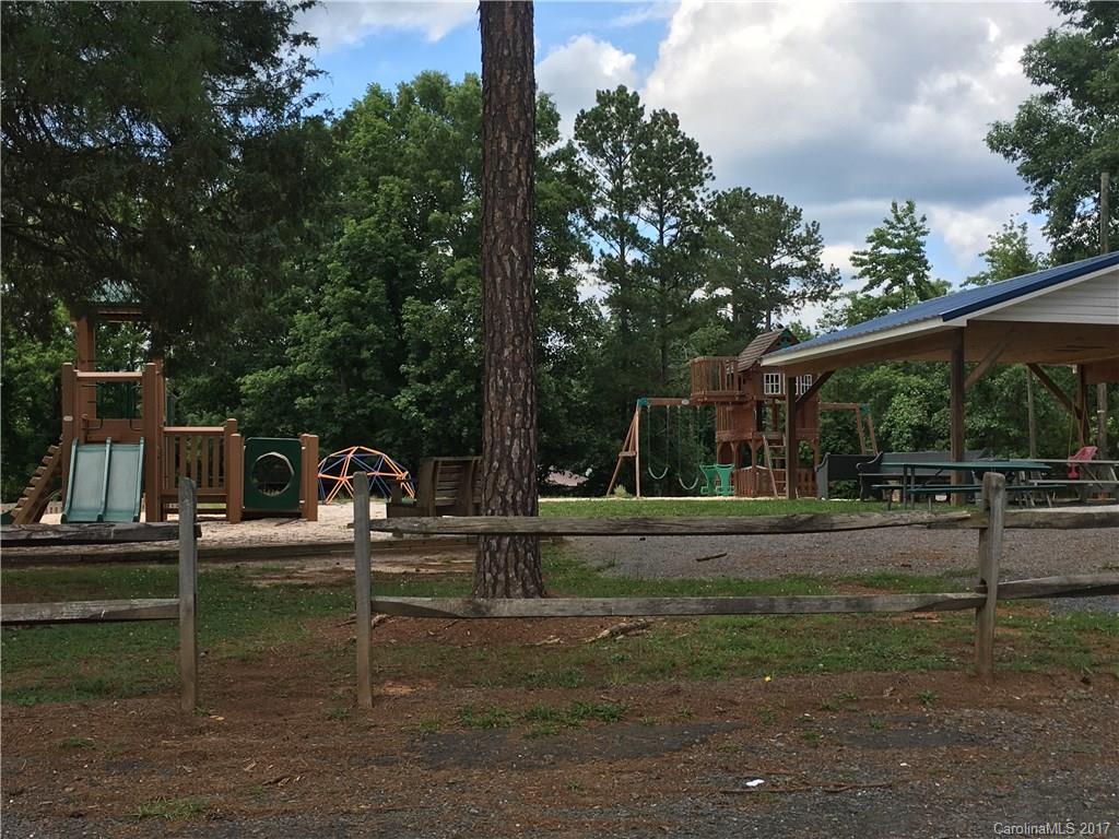 Twin Harbor - Residential