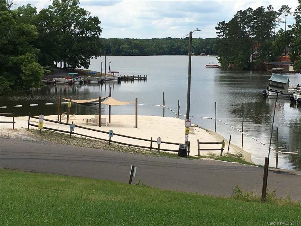 Twin Harbor - Residential