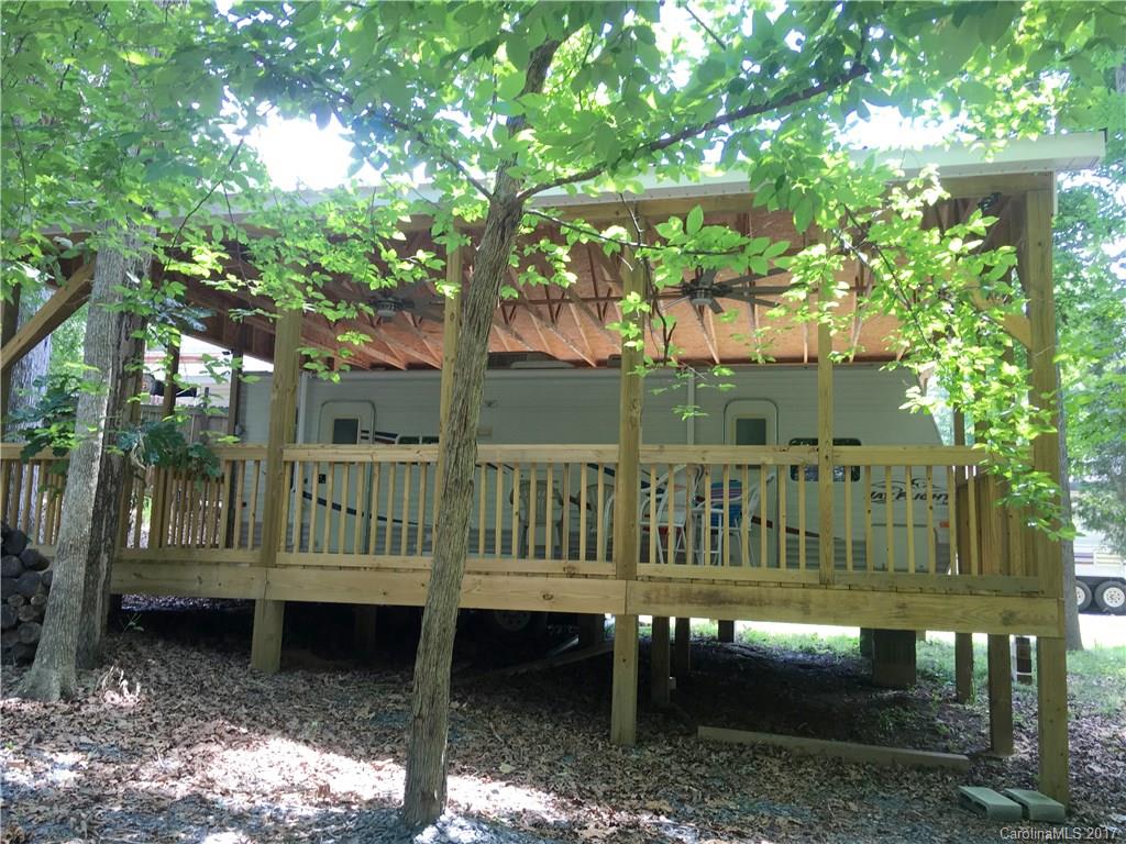 Twin Harbor - Residential