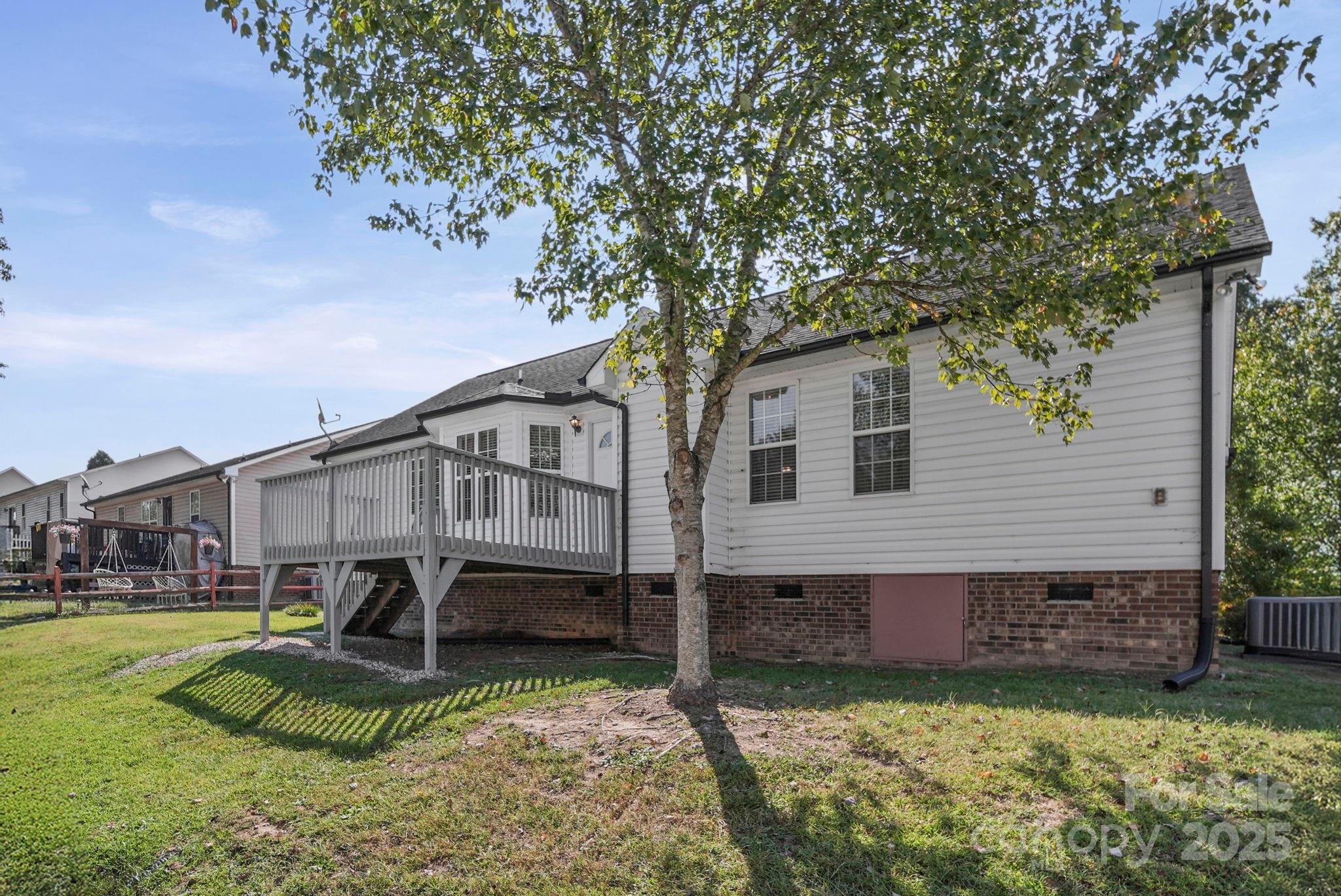 Kannapolis, North Carolina 28083, United States, 3 Bedrooms Bedrooms, ,2 BathroomsBathrooms,Residential,Active,228823