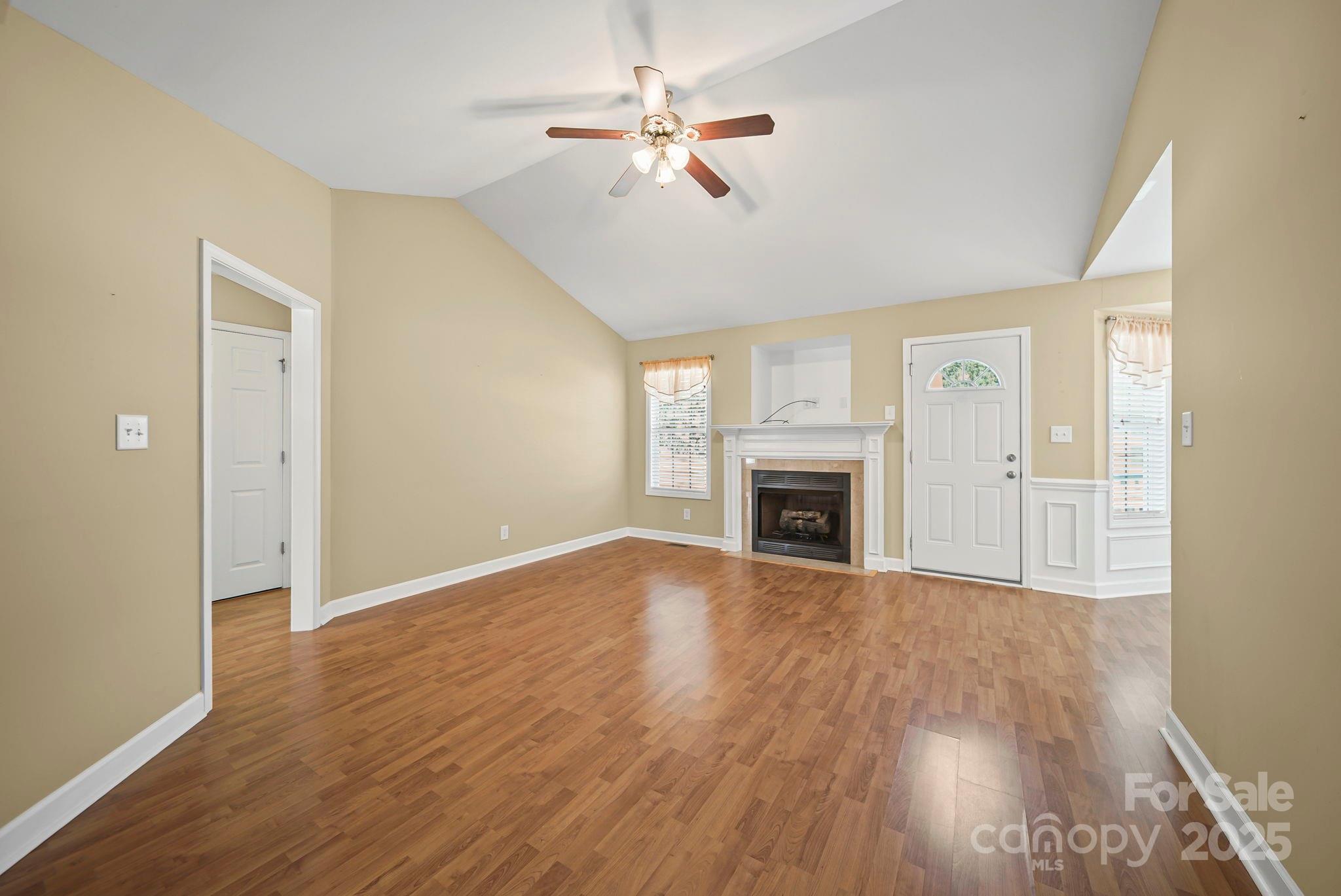 Kannapolis, North Carolina 28083, United States, 3 Bedrooms Bedrooms, ,2 BathroomsBathrooms,Residential,Active,228823