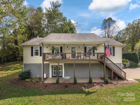 Photo of 61 Blue Ridge Acres Road, Asheville, NC 28806 (MLS # 4306669)