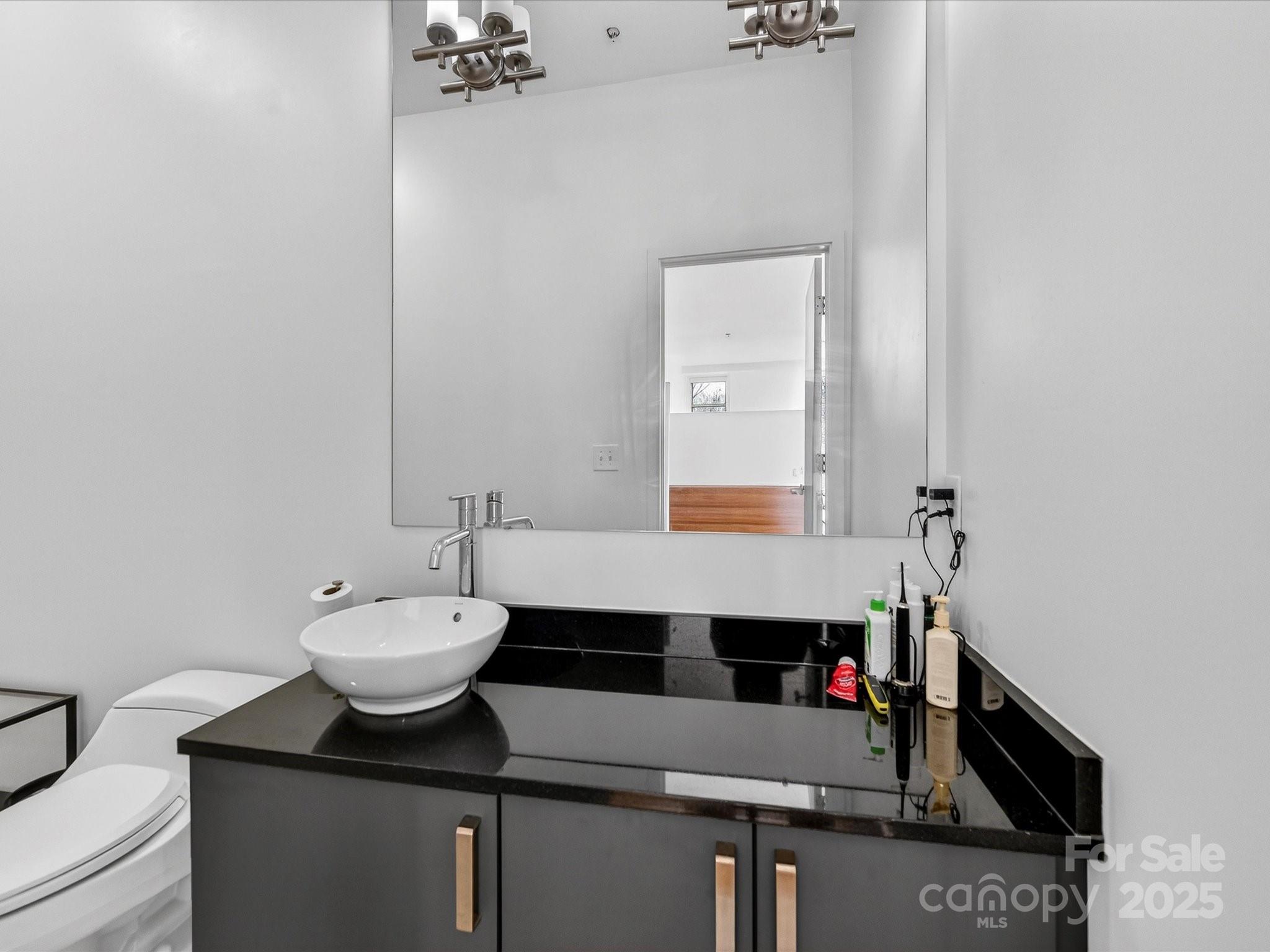 Fat City Condominium - Residential