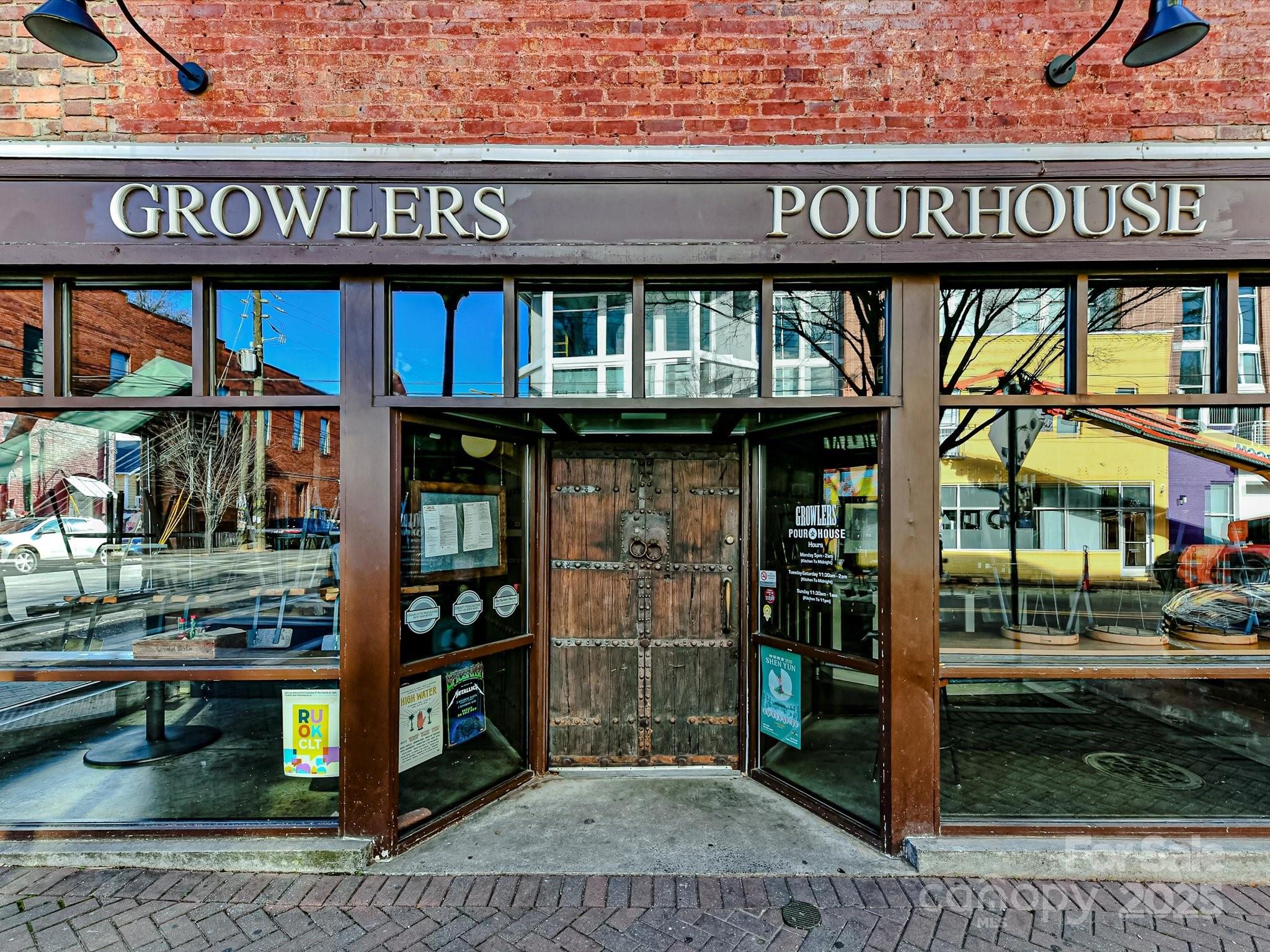 Fat City Condominium - Residential