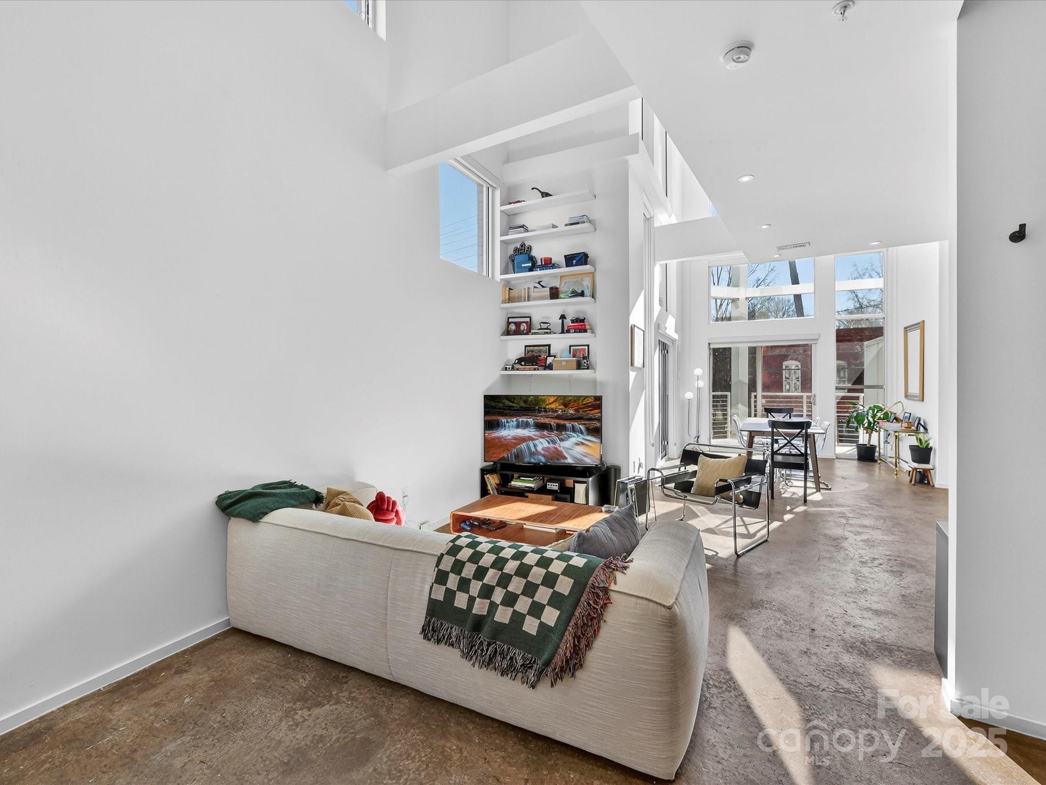 Fat City Condominium - Residential